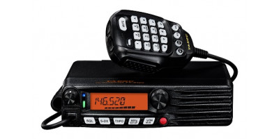 Radio Base  Vhf Banda corrida 65w  FT-3165 YAESU