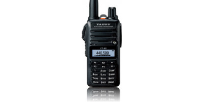 Radio Portatil Amateur Dual Band FT-65R YAESU